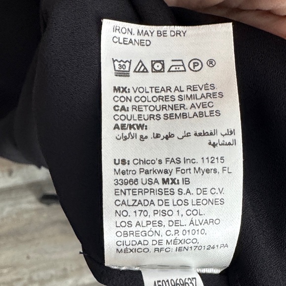 Chico's Classic Black Sleeveless Blouse - Picture 8 of 8